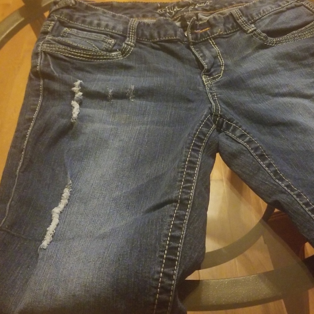Jeans